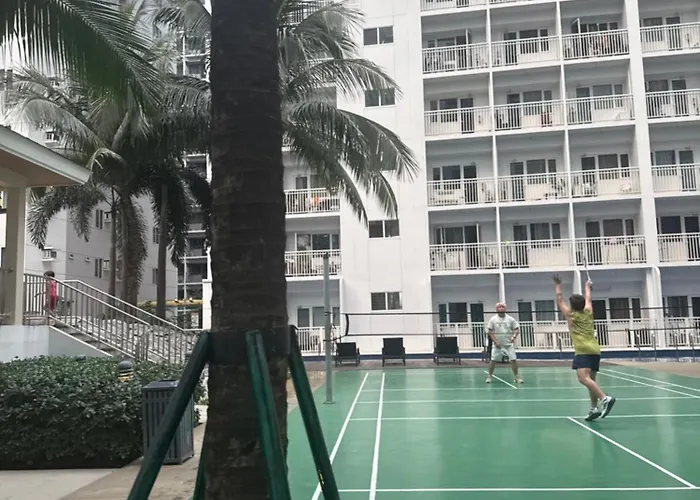 Chen Staycation At Shore Apartahotel *